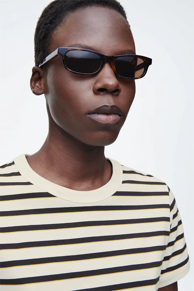 Футболка с окантовкой COS