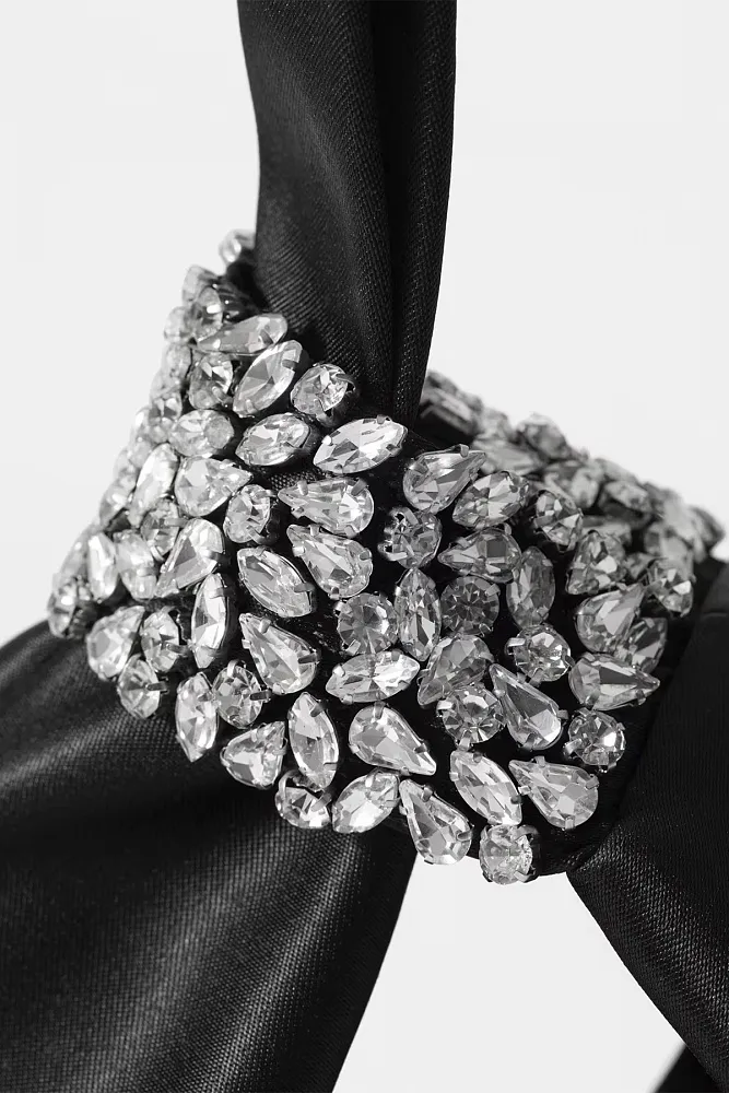 Атласная сумочка с кристаллами & OTHER STORIES