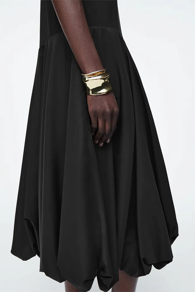 Платье-футболка с воздушным подолом COS