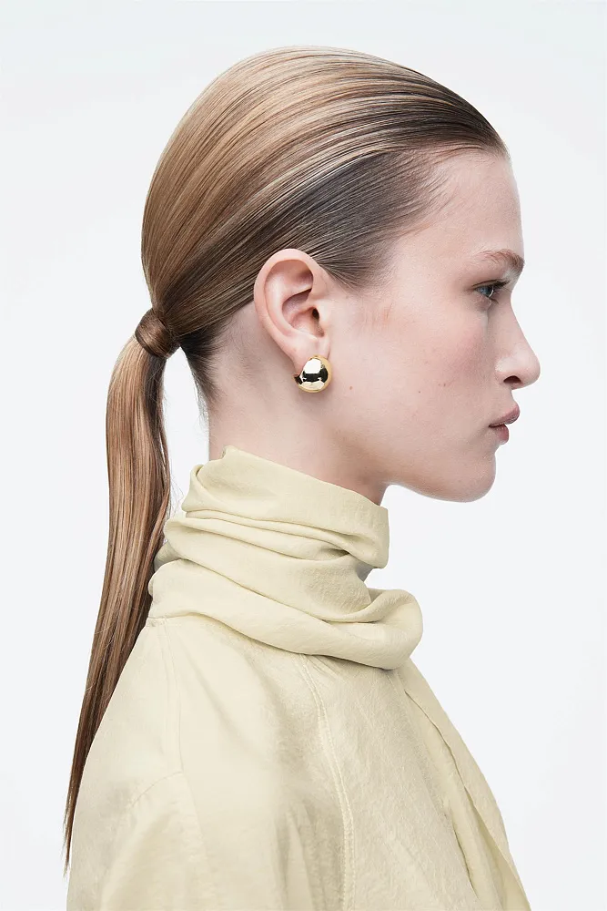 Асимметричные серьги COS