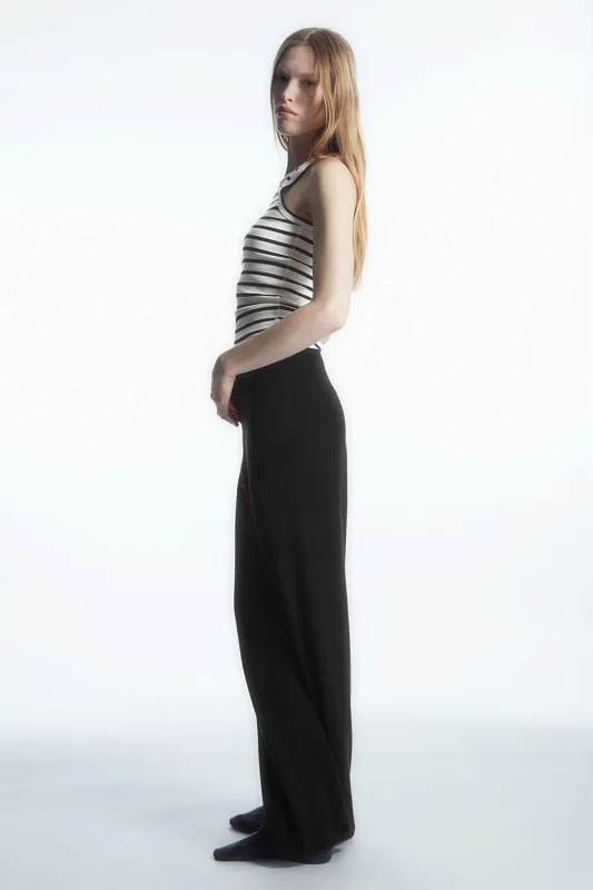 Майка в рубчик COS   Майка в рубчик COS