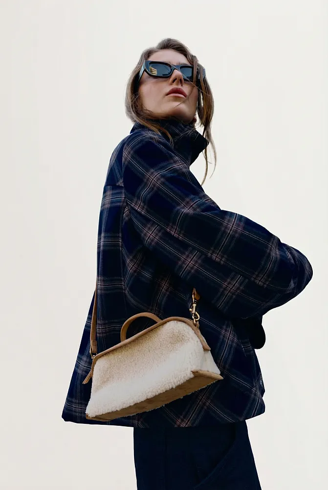 Прямоугольная сумка из искусственного меха