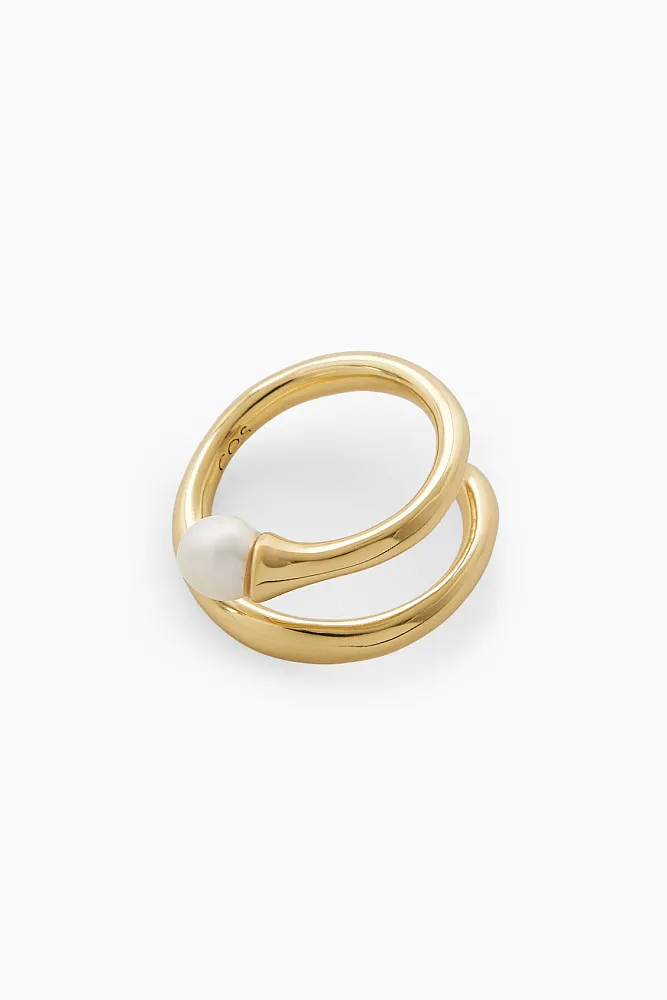 Кольцо с пресноводным жемчугом COS