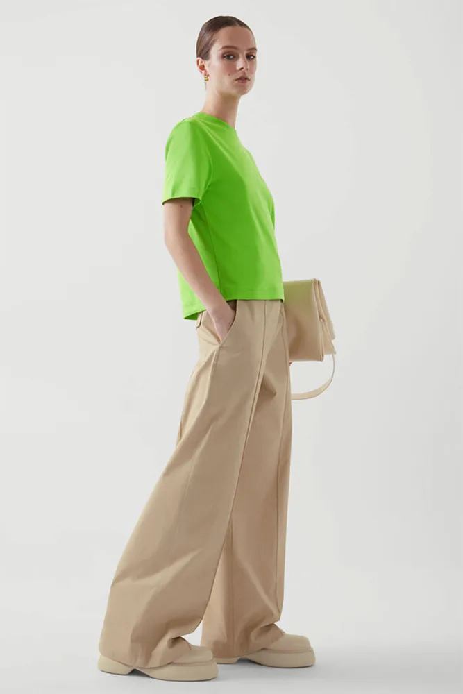 Футболка COS