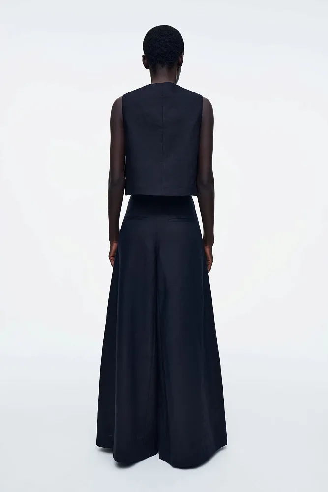 Укороченный льняной жилет COS