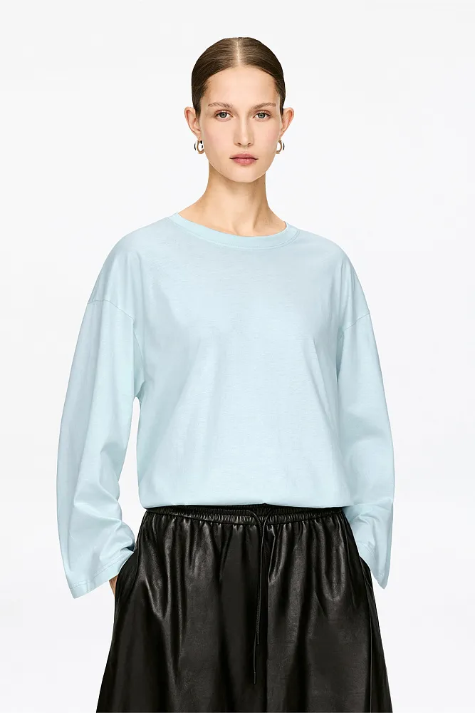 Лонгслив свободного кроя Лонгслив свободного кроя