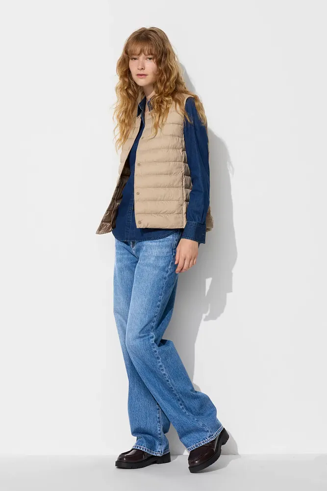 Ультралегкий пуховый жилет UNIQLO