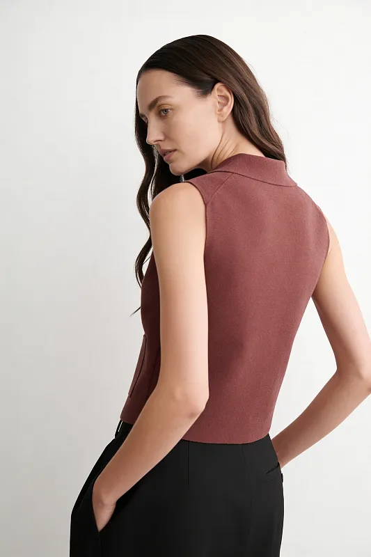 Жилет из букле COS Жилет из букле COS