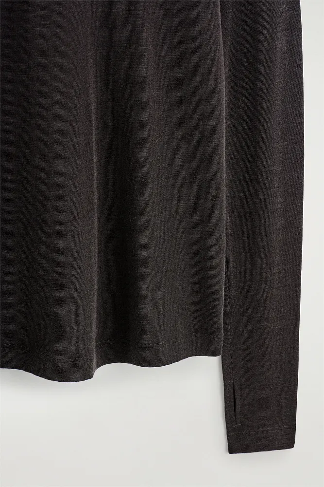 Водолазка из шерсти мериноса COS