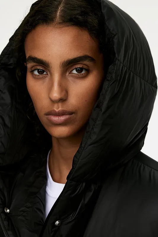 Длинный пуховик ARKET Длинный пуховик ARKET