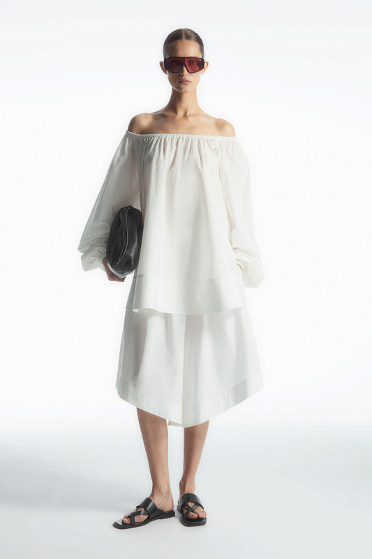 Широкие шорты со сборками Широкие шорты со сборками