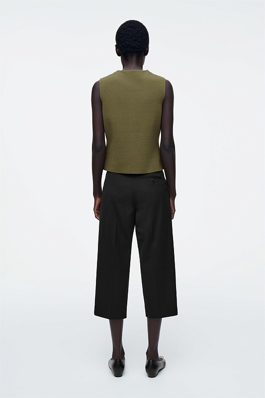 Вязаный хлопковый жилет COS Вязаный хлопковый жилет COS