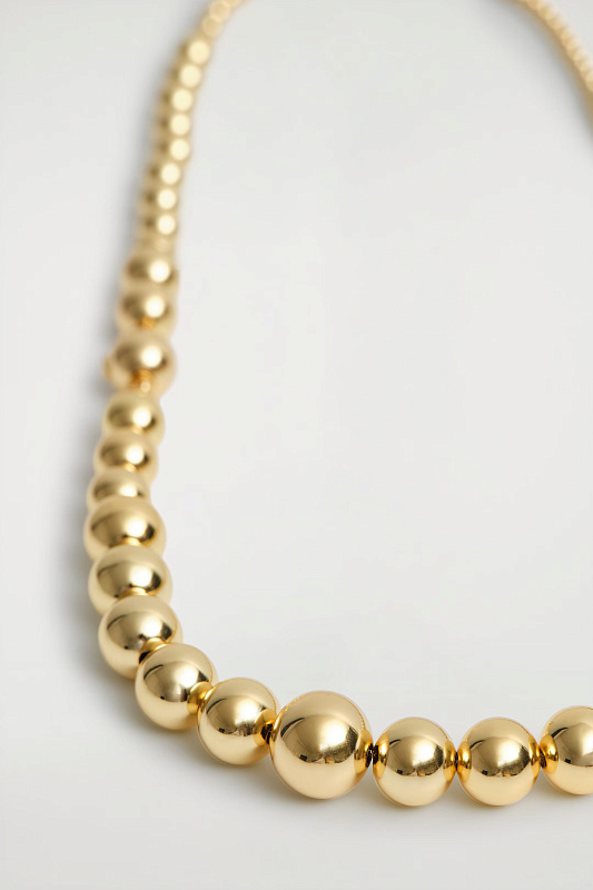 Ожерелье COS Ожерелье COS