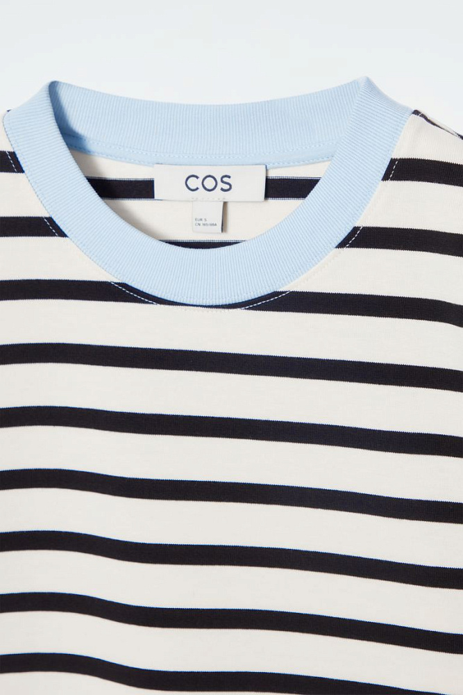 Футболка COS