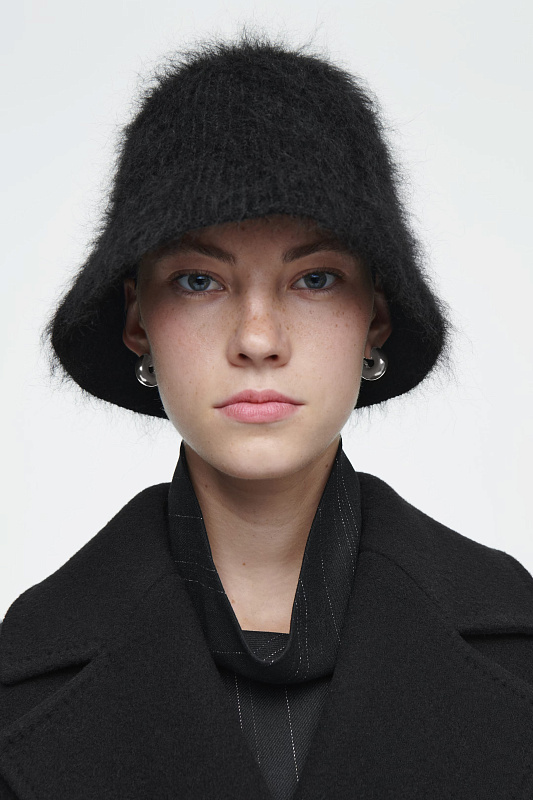 Шляпа из мохера Шляпа из мохера