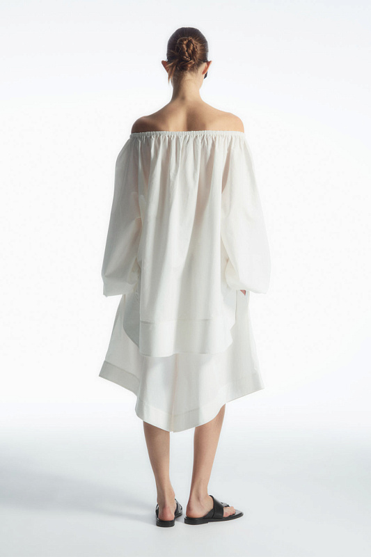 Широкие шорты со сборками COS Широкие шорты со сборками COS