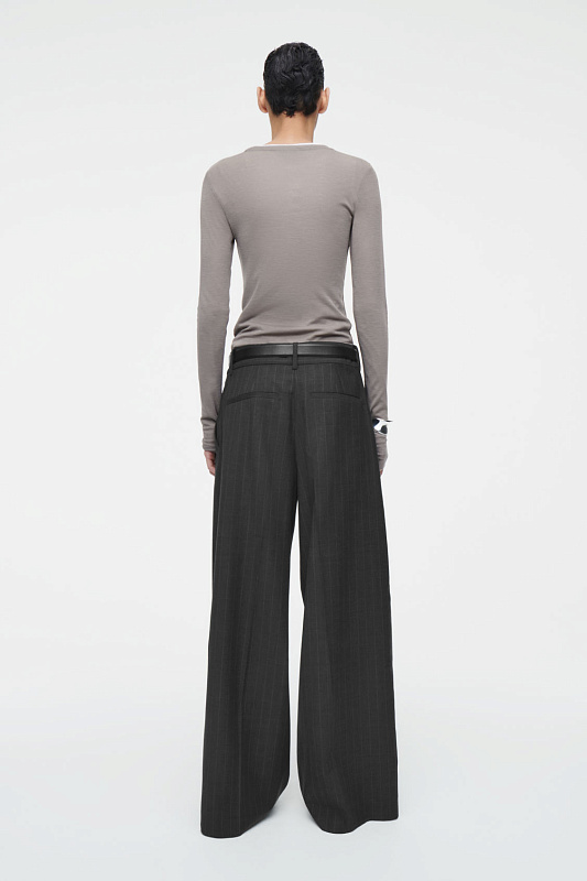 Лонгслив из шерсти мериноса COS Лонгслив из шерсти мериноса COS